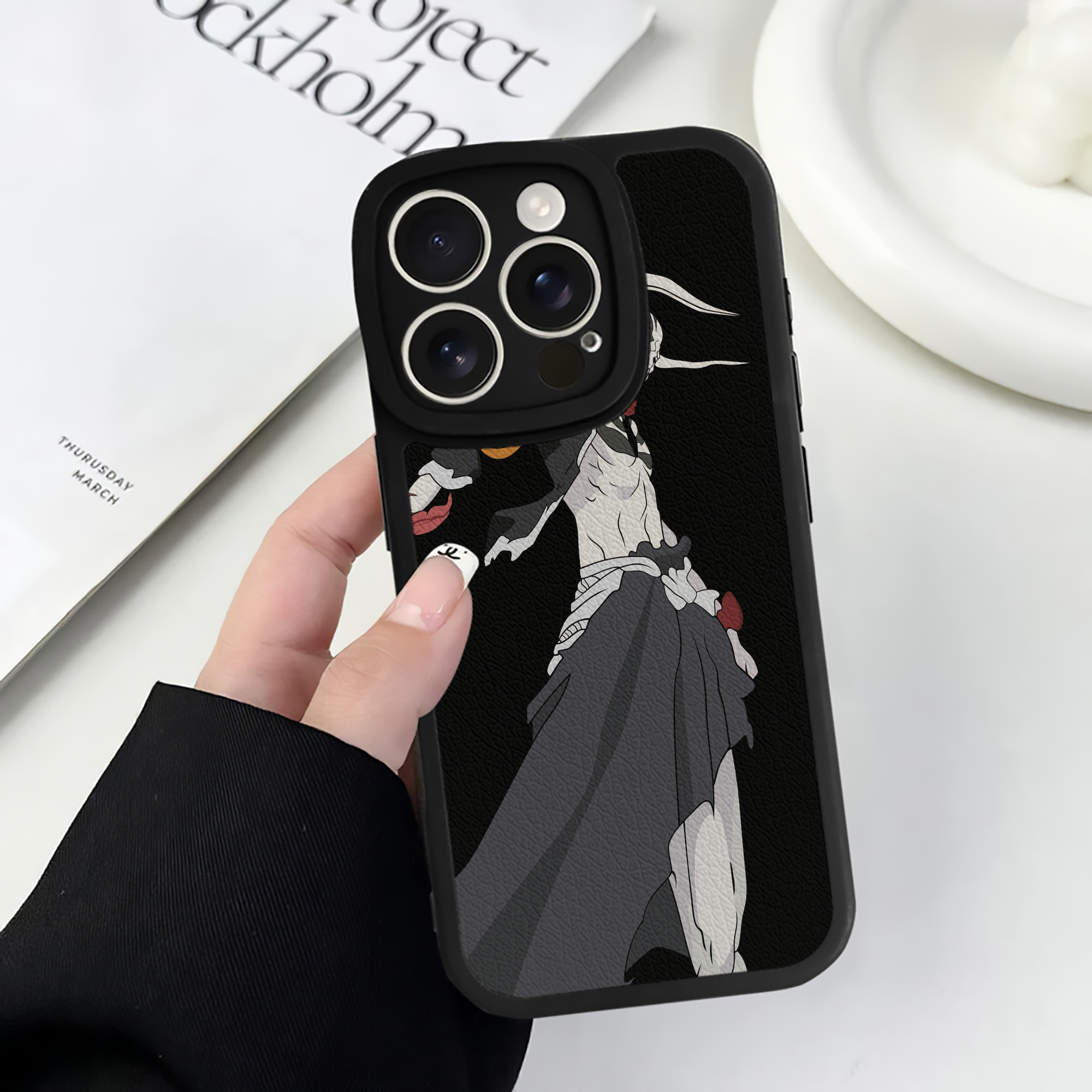 （画像用） ブリーチ BLEACH 【iPhone 16シリーズ対応】シリコンスマホケース（レザー調） 材質：シリコン